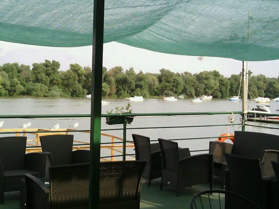 Splav Guest Hause Gusar Hotel Belgrade Exterior photo